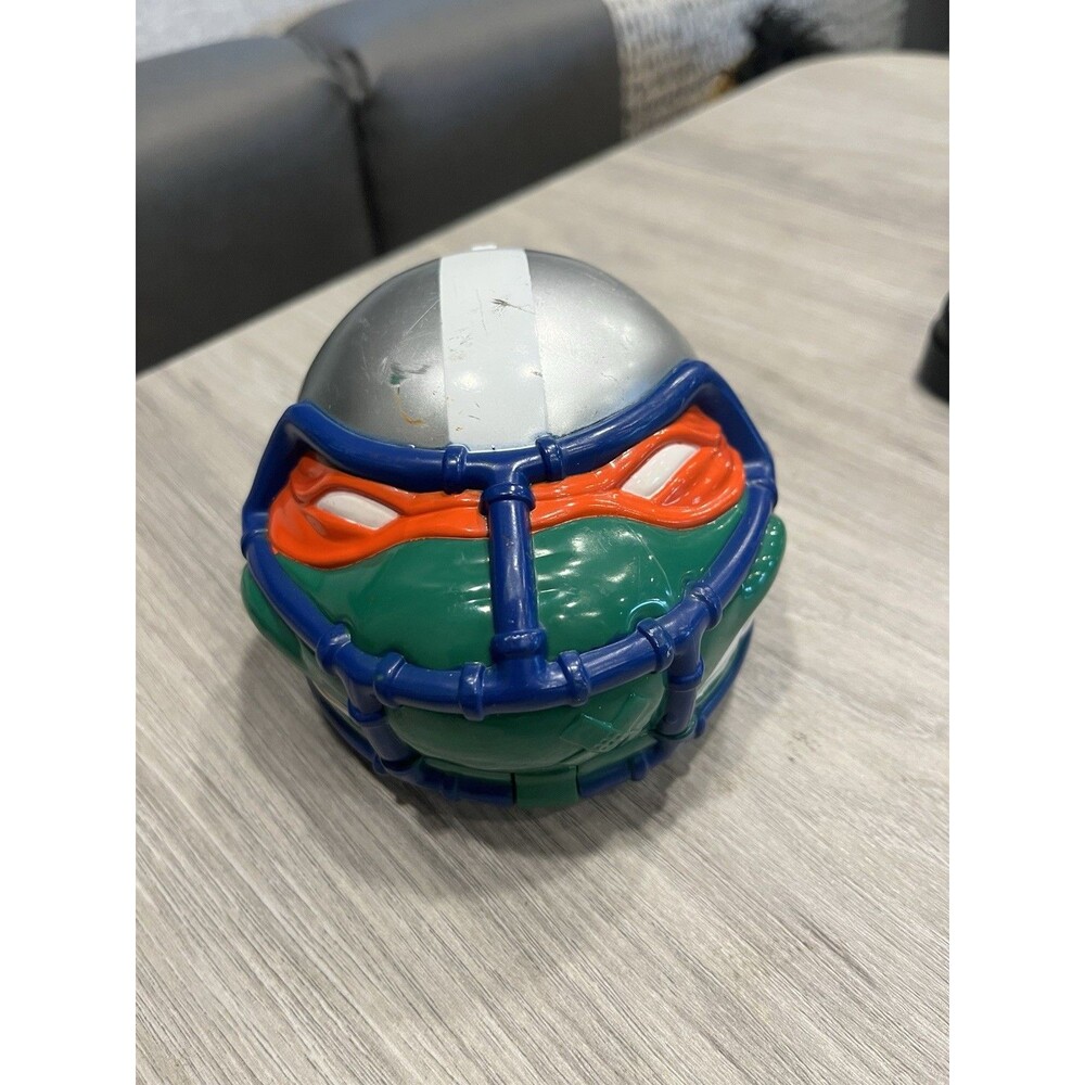 TMNT 1995 Michaelangelo’s Football Helmet. No Figures